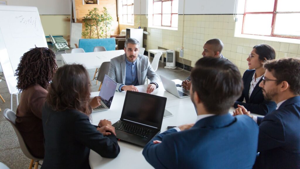 Compliance Training Guide Reduce Risk, Automate Renewals, and Stay Audit-Ready | Discovery Health MD